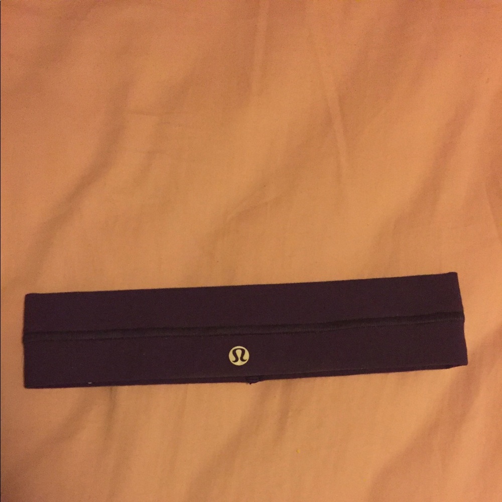 Lululemon swiftly headband